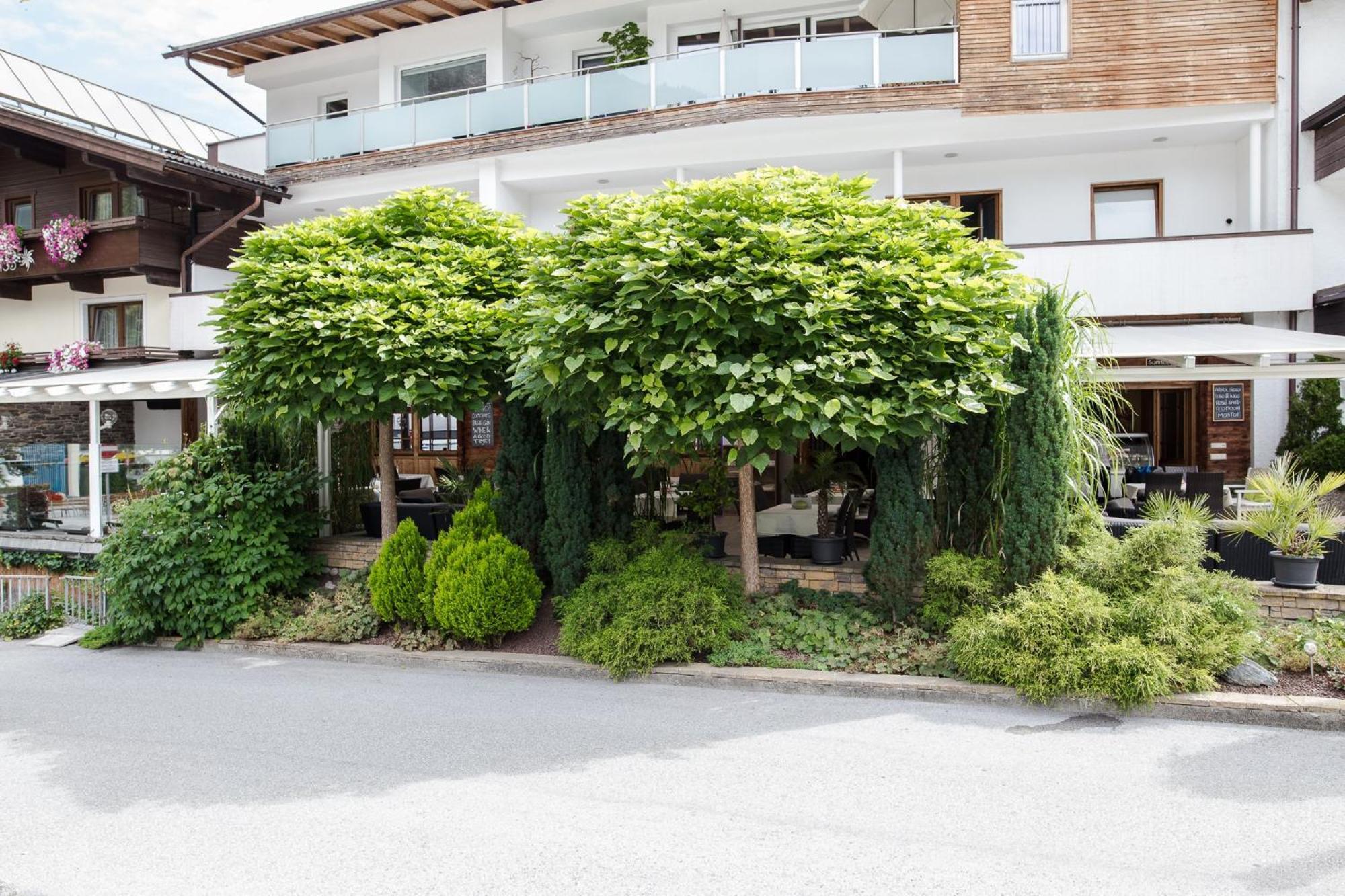 Edelweiss Lounge Restaurant Hotel Pizza Cafe Billard Gasthof Mayrhofen Exterior photo