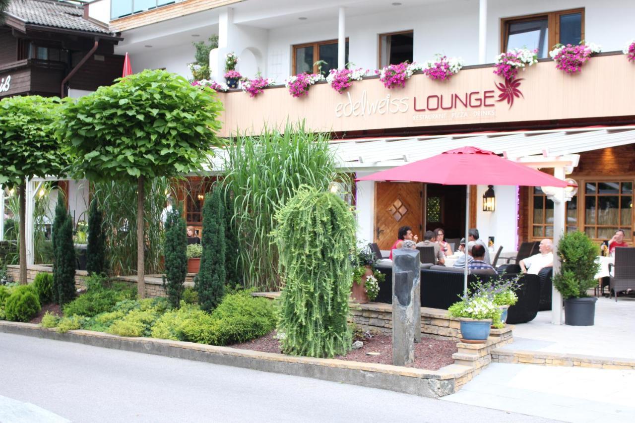 Edelweiss Lounge Restaurant Hotel Pizza Cafe Billard Gasthof Mayrhofen Exterior photo